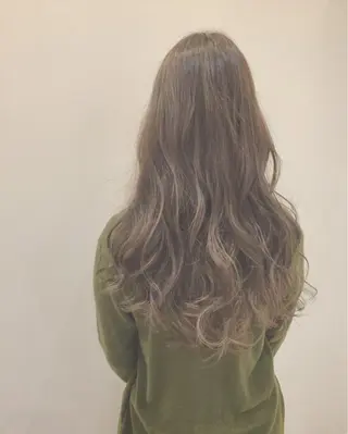 ミディアム セミロング カラー パーマ ハイトーン×髪質改善 KENTAのヘアスタイル