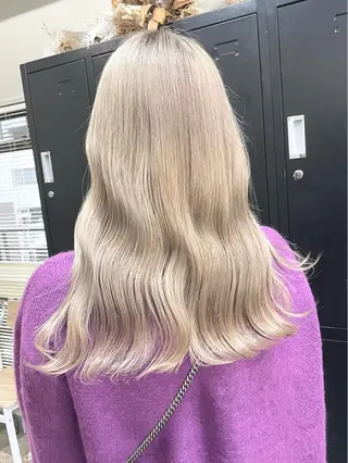 ミディアム カラー パーマ ヘアアレンジ メンズ キッズ ネイル マツエク・マツパ 切りっぱなしヘアボブ ミディアムヘアRYOのヘアスタイル