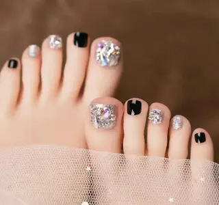 ネイル MoonNail ユリ🌸のネイルデザイン