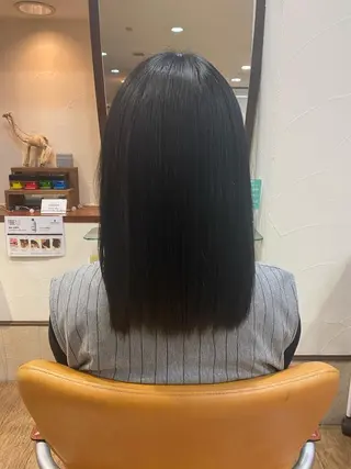 セミロング サプリームヘア 飯田みち瑠のヘアスタイル