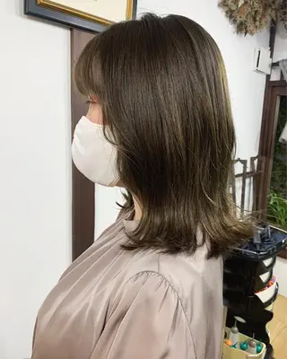 ミディアム 【pejite】 Hinanoのヘアスタイル