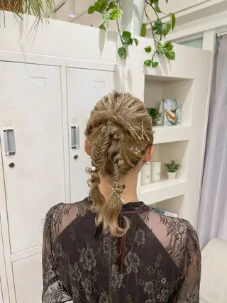 ヘアアレンジ 東梅田エリアカラー ヘアセットNo. 1のヘアスタイル