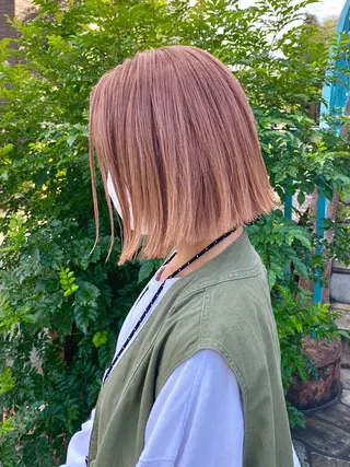 ミディアム カラー 岡村 莉穂のヘアスタイル