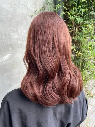 ミディアム カラー 石川 舞のヘアスタイル