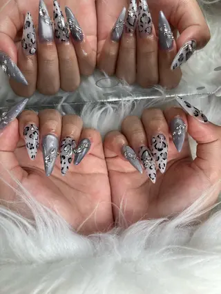 ネイル nailALBA ヨシアキのネイルデザイン