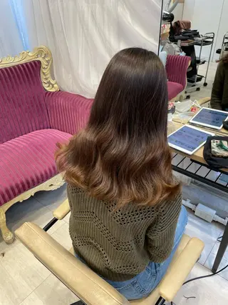 セミロング 韓国風ハッシュカット 似合わせレイヤー池袋のヘアスタイル