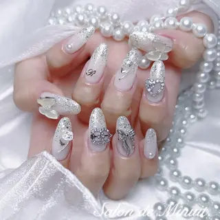 ネイル Momo 🤍のネイルデザイン