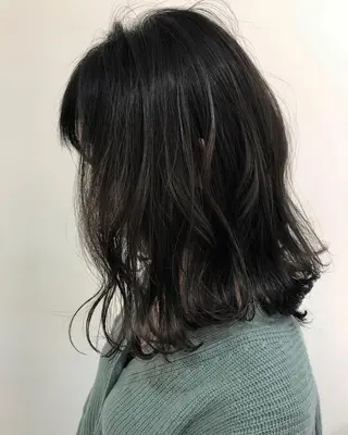 ミディアム カラー 中塚 義人のヘアスタイル