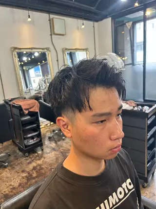 ショート beat立川店所属・Julia🖤 縮毛矯正🌬️🩵のヘアスタイル