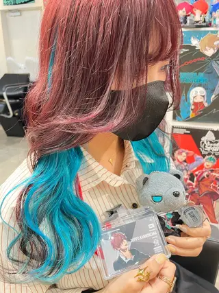 ミディアム カラー インナーカラー 推し ブリーチ 髪質改善のヘアスタイル