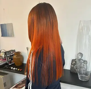 ロング カラー スミレ／透明感 ／ハイトーン／高円寺のヘアスタイル