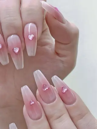 カラー AIN Nailのネイルデザイン