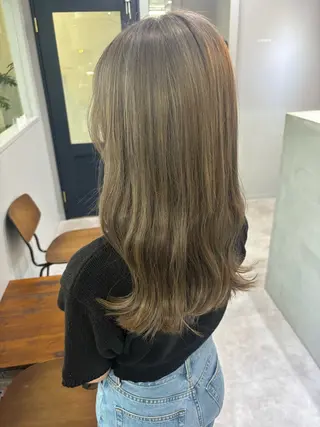 セミロング カラー 似合わせ特化/ itta𓂃🫧のヘアスタイル