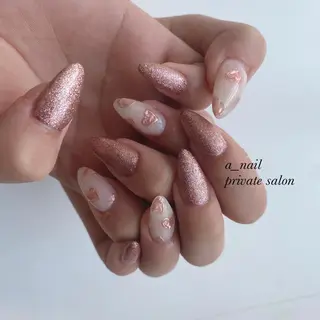 ネイル 菅 恵奈のネイルデザイン