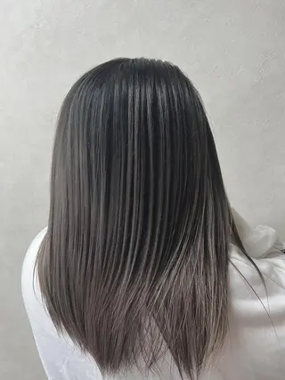 ミディアム ネイル 🌷かわばた めい🌷のヘアスタイル