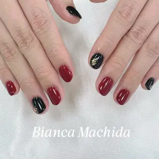 ネイル Bianca 🌟 yanagihasiのネイルデザイン