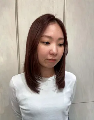 セミロング 本城 紗良のヘアスタイル