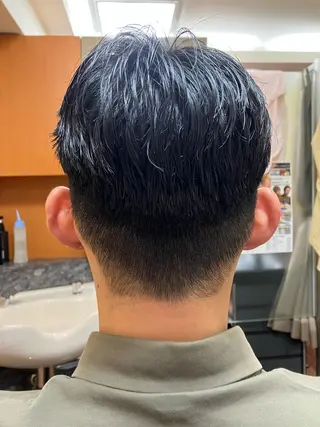 ショート メンズ SAKI SAKIのヘアスタイル