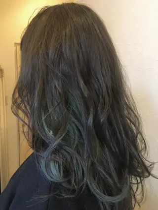 セミロング カラー パーマ ヘアアレンジ IVY villa Suzu.のヘアスタイル