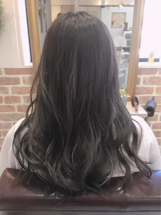 ロング カラー Riviera【リヴィエラ】西日暮里店所属・草薙 大のヘアスタイル