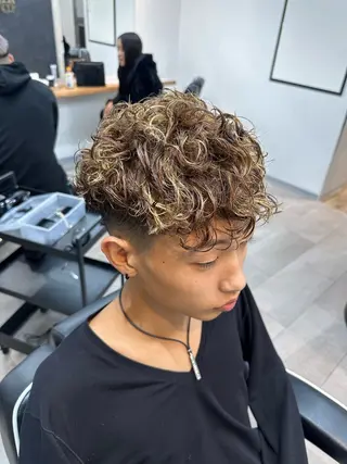 カラー パーマ メンズ 🇺🇸大宮パーマ 波巻き/ツイスパのヘアスタイル