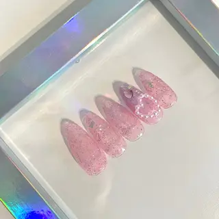 ネイル Roa🎀 ercher立川南口のネイルデザイン