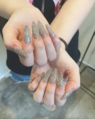 ネイル gorella Ａのネイルデザイン