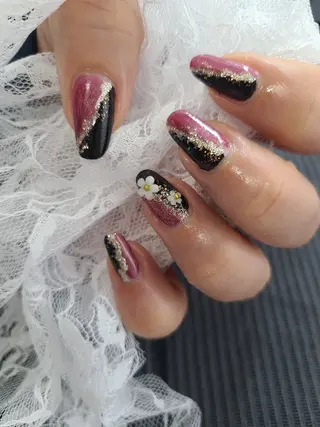 ネイル Nailsalon Bella Lunaのネイルデザイン