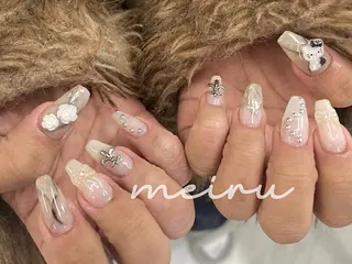 ネイル 🤍meiru 🤍ネイリストのネイルデザイン