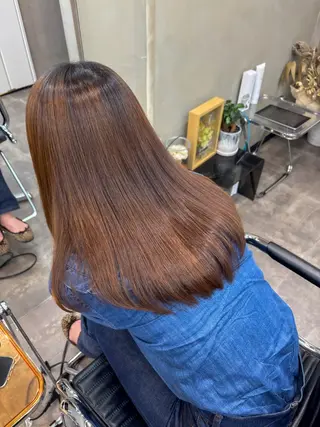 セミロング 髪質改善ストレート/ ブリーチ／渋谷　福田のヘアスタイル