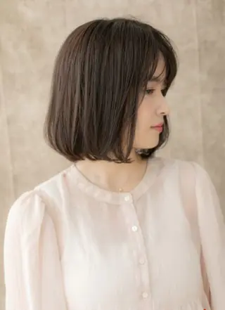 ショート カラー わだ りょうまのヘアスタイル