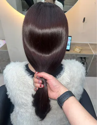 ロング 小倉 結衣のヘアスタイル