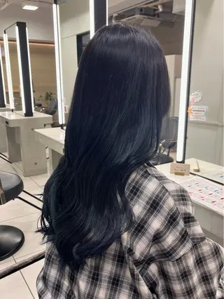 ロング 🎀透明感カラー🎀 稲垣至恩🎀のヘアスタイル