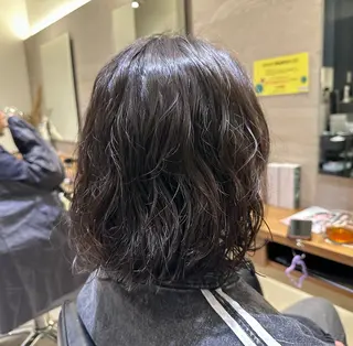 ミディアム パーマ hum立川 水野由香のヘアスタイル