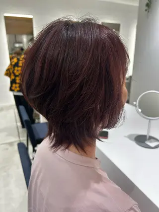 ショート コヤマ ナミのヘアスタイル