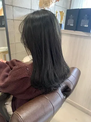 セミロング 品川 美和のヘアスタイル