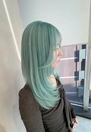 セミロング 渋谷ハイトーン/ デザインカラー阿部のヘアスタイル