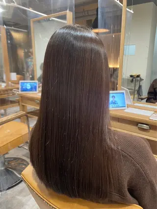 ロング 新村 小夏のヘアスタイル