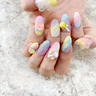 ネイル ゴテゴテ💙ワンホン リオナのネイルデザイン