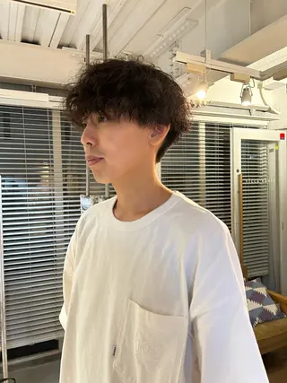 パーマ メンズ 京谷 宥のヘアスタイル