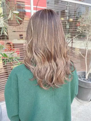 セミロング 魅力引き出しUP😉 ✂︎吉田尚矢✂︎のヘアスタイル