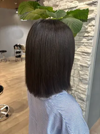ミディアム Maki /透明感カラーのヘアスタイル