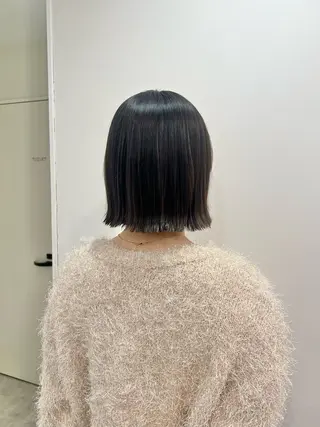 ショート 黒阪 なみのヘアスタイル