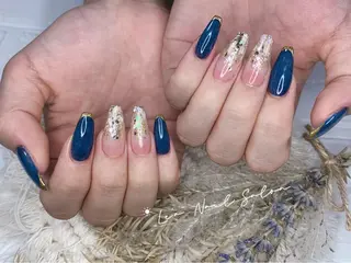 ショート カラー ネイル Le’a NailSalonのネイルデザイン