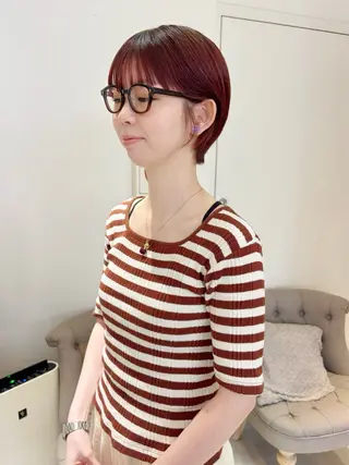 ショート カラー 齋藤 咲のヘアスタイル