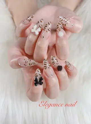 ネイル Elegance Nail本厚木店舗のネイルデザイン