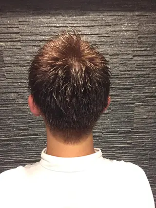 ショート カラー メンズ 【24時まで営業✨】 吉本 成樹のヘアスタイル
