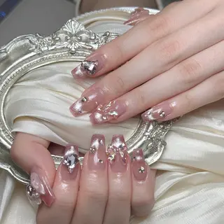 ネイル Maggie Nail🦩のネイルデザイン