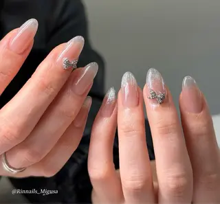 ミディアム RIN NAILS ᥫ᭡Migusaのネイルデザイン