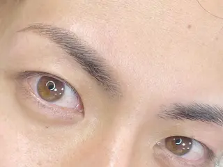 アイブロウ THE BALM three🌼本名のマツエク・マツパデザイン